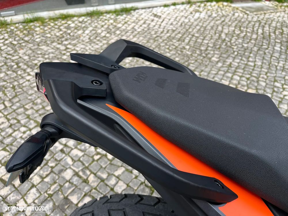 KTM 390 Adventure - 12