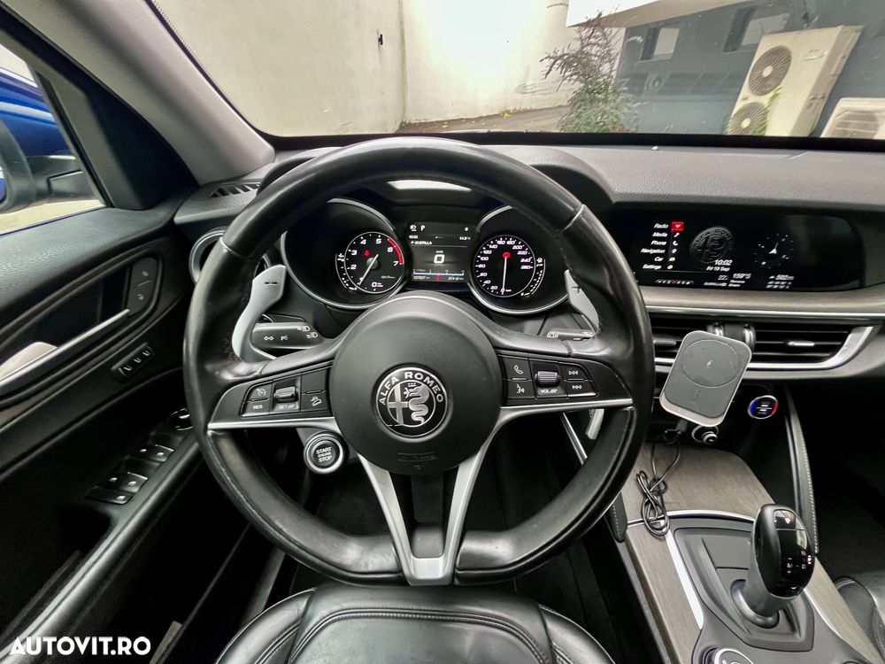 Alfa Romeo Stelvio 2.0 Turbo AWD AT8 Super - 3
