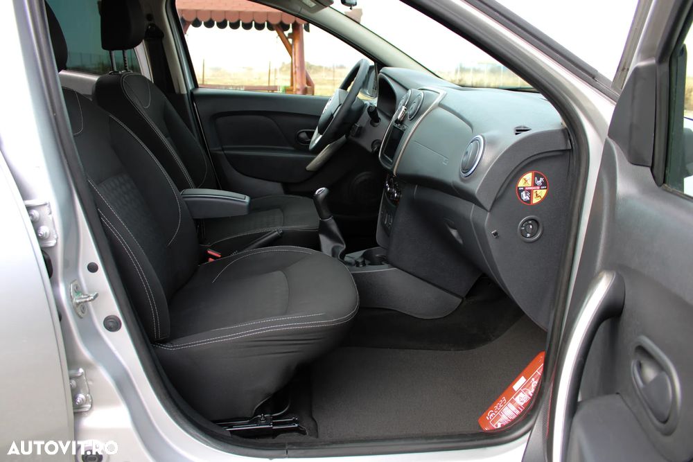 Dacia Logan TCe 90 S&S Laureate - 17