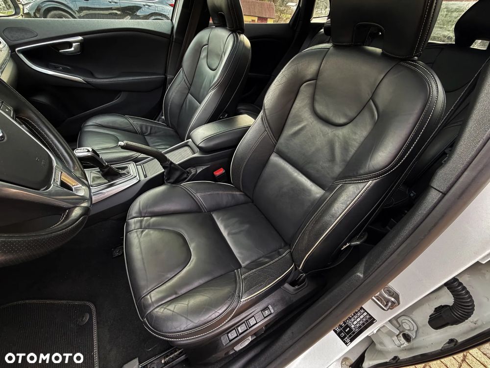 Volvo V40 D3 RDesign - 25