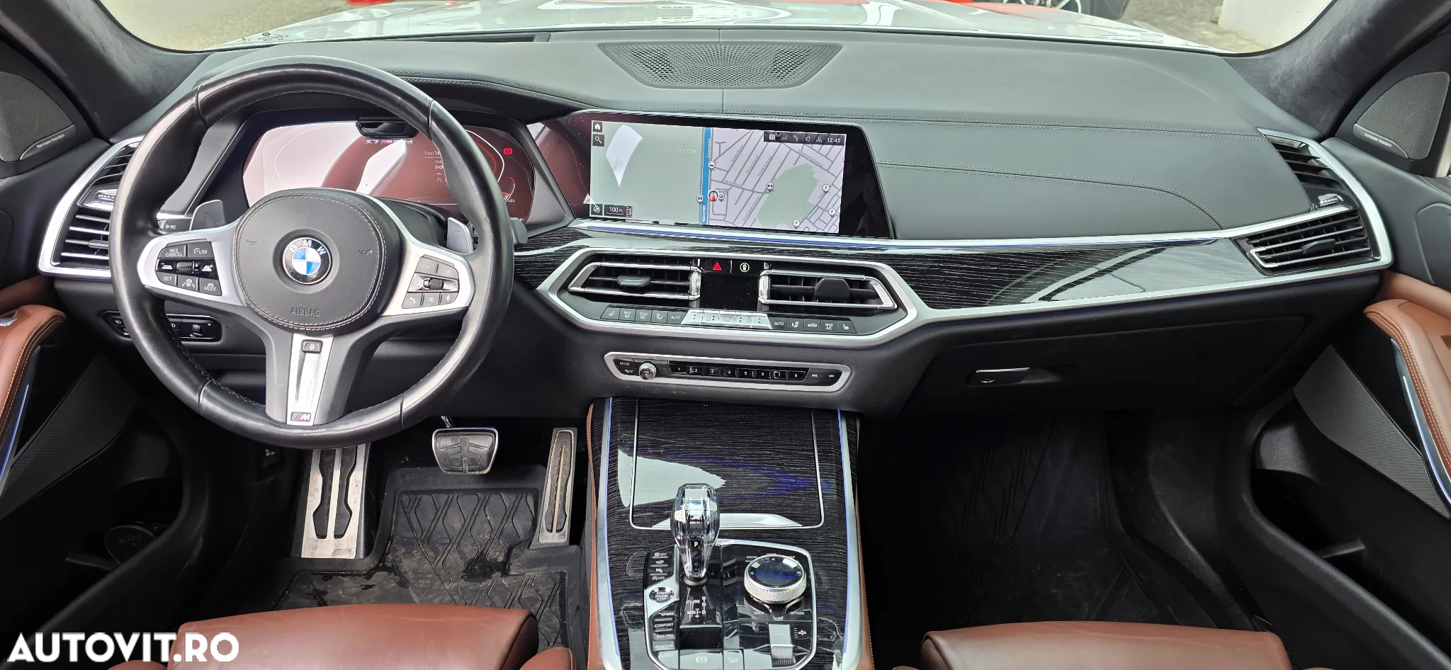 BMW X7 M50d - 10