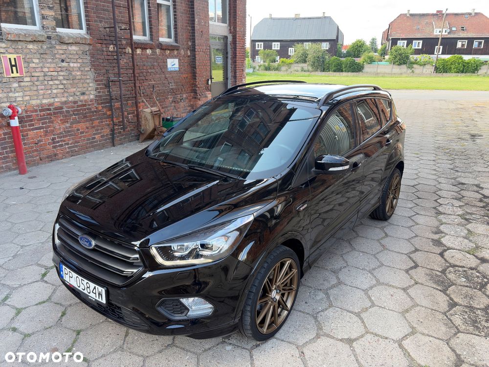 Ford Kuga 1.5 EcoBoost 2x4 ST-Line - 22