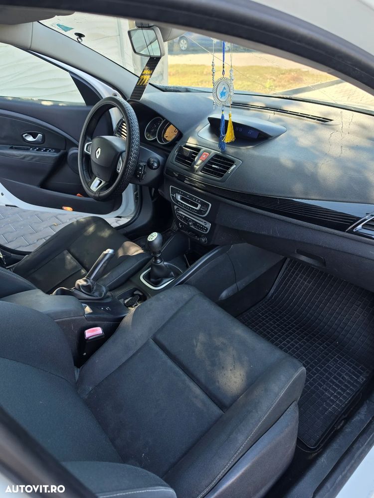 Renault Megane 1.5 dCi Dynamique - 6