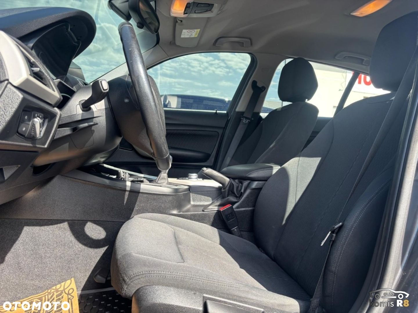BMW Seria 1 - 25