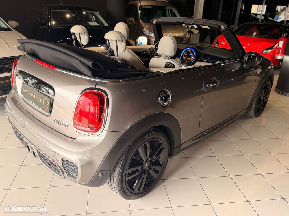 MINI Cabrio Cooper S Auto Desportiva - 14