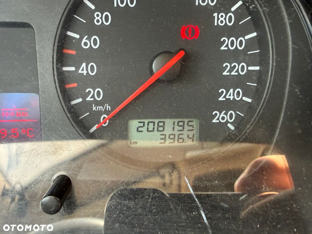 Volkswagen Golf 1.8 20V Turbo GTI - 11