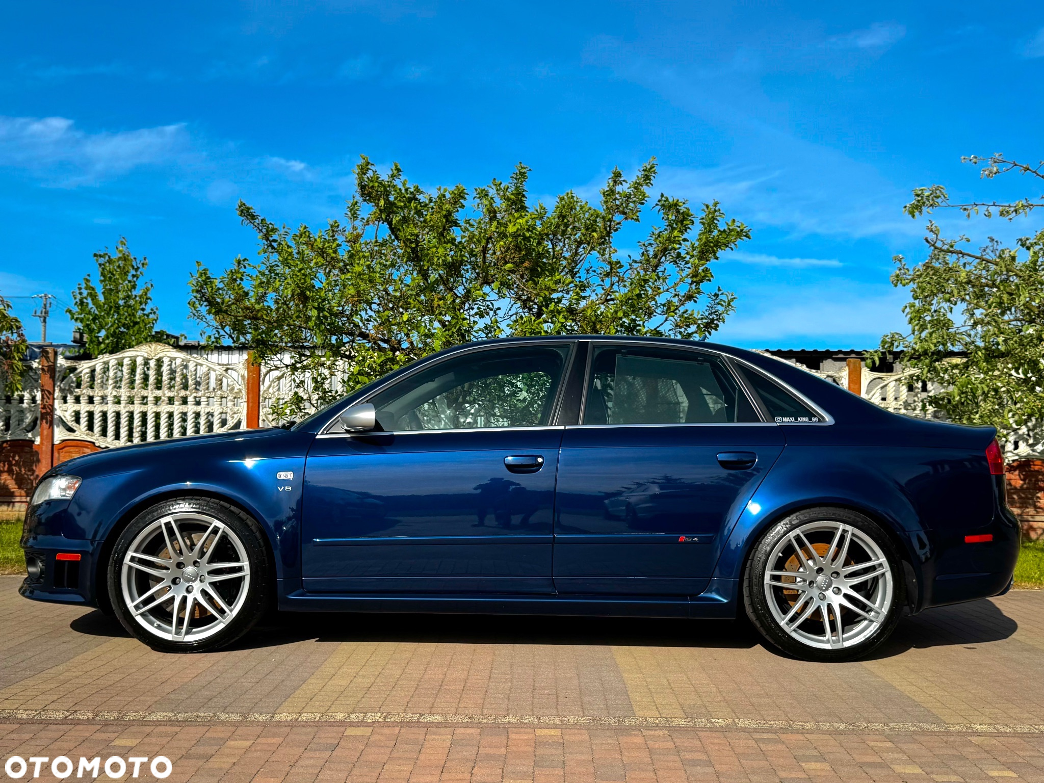 Audi RS4 Standard - 7