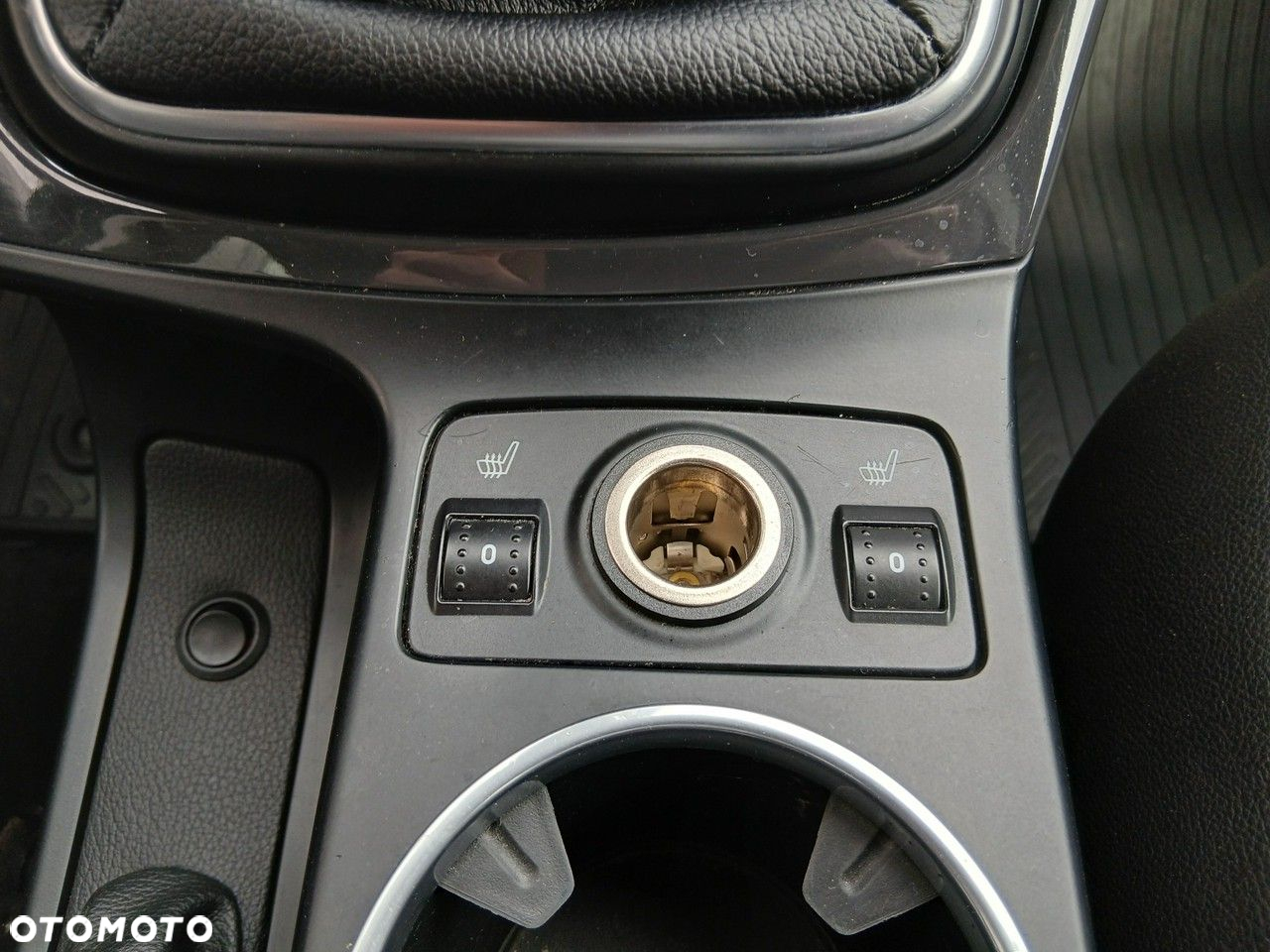 Ford Kuga - 21