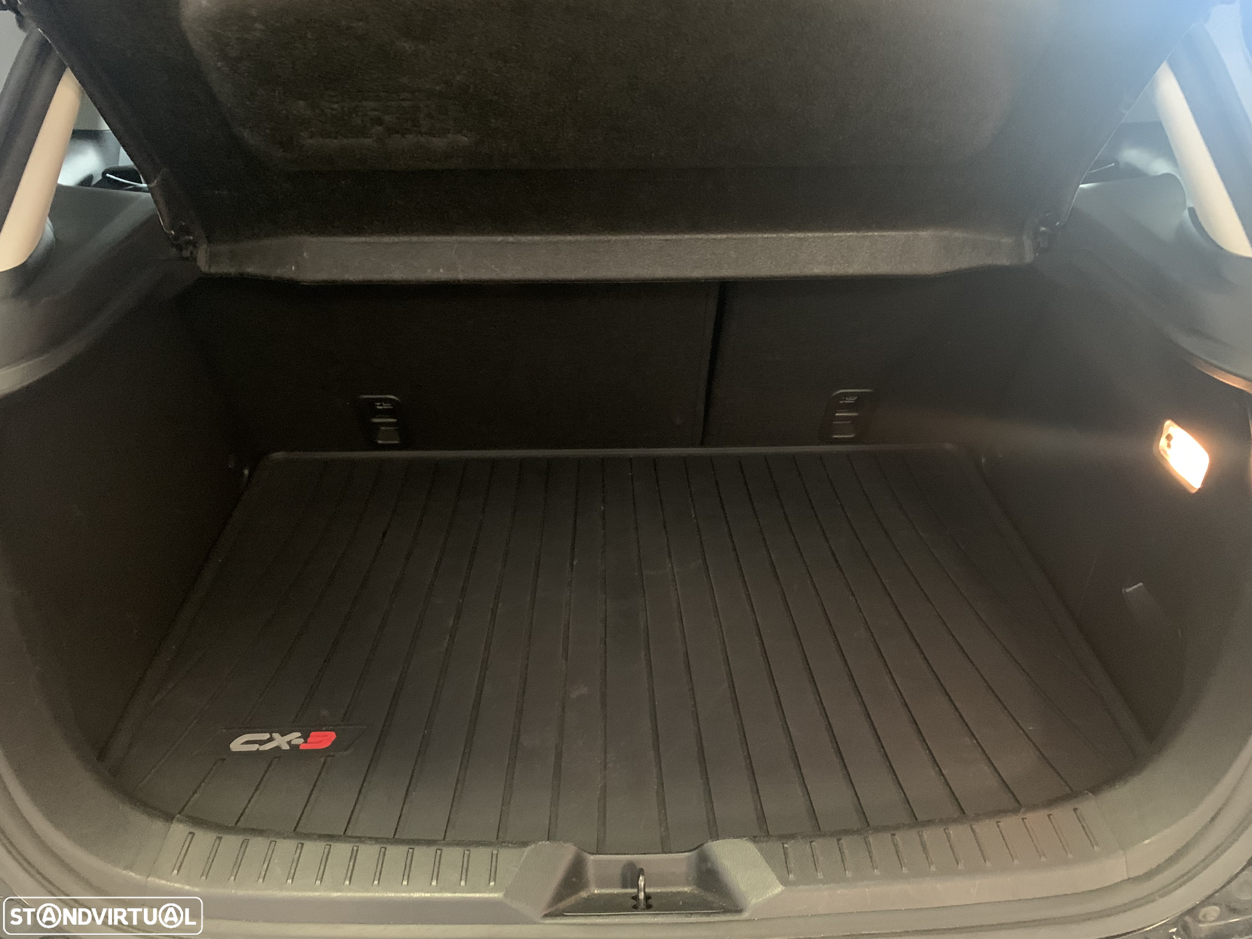 Mazda CX-3 1.5 Sky.Excellence HT Navi - 8