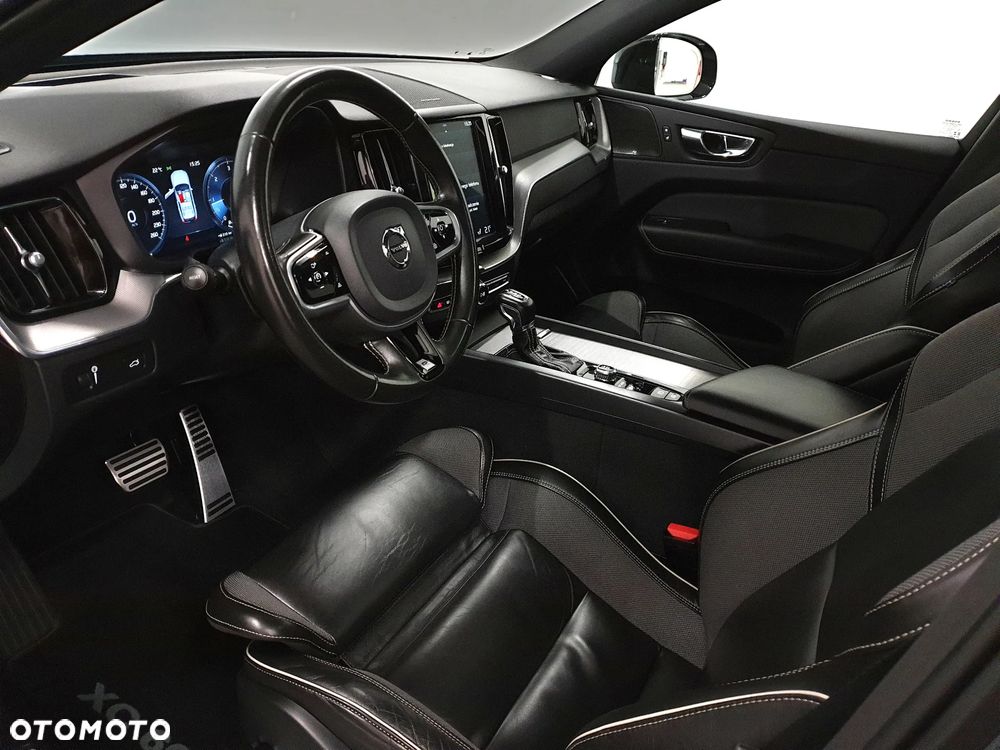 Volvo XC 60 D4 R-Design - 7
