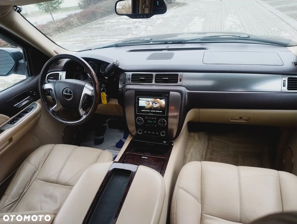 GMC Yukon Denali 6.2 - 19