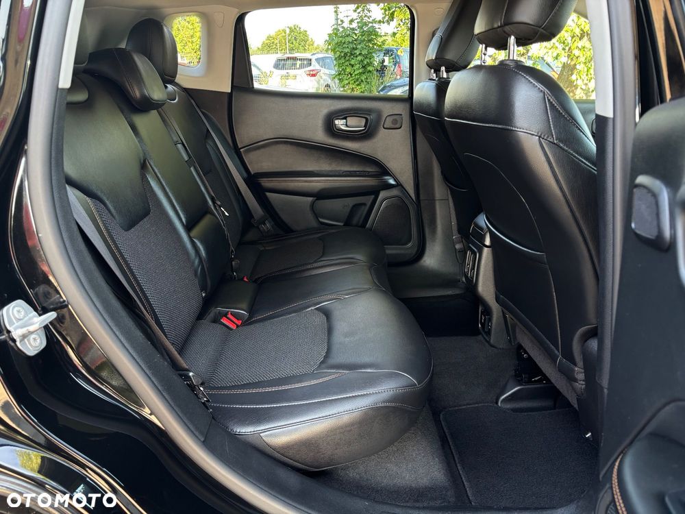 Jeep Compass 2.0 MultiJet Active Drive Automatik Opening Edition - 33