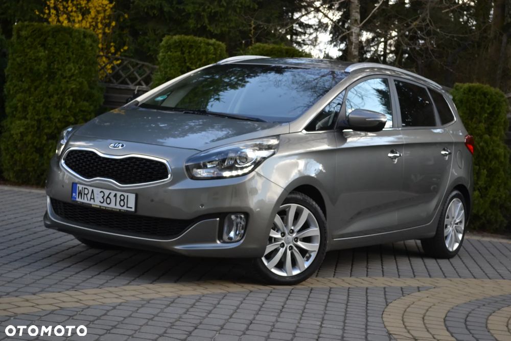Kia Carens 1.7 CRDi Business Line 7os 7DCT - 4