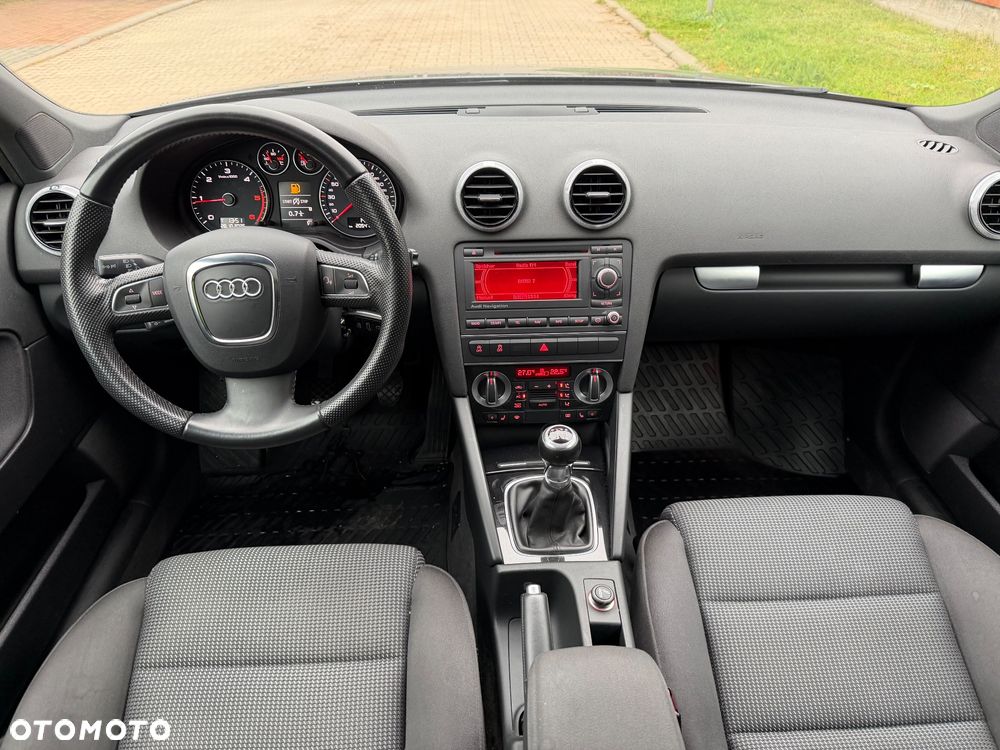 Audi A3 Sportback 2.0 TDI DPF S line Sportpaket - 7