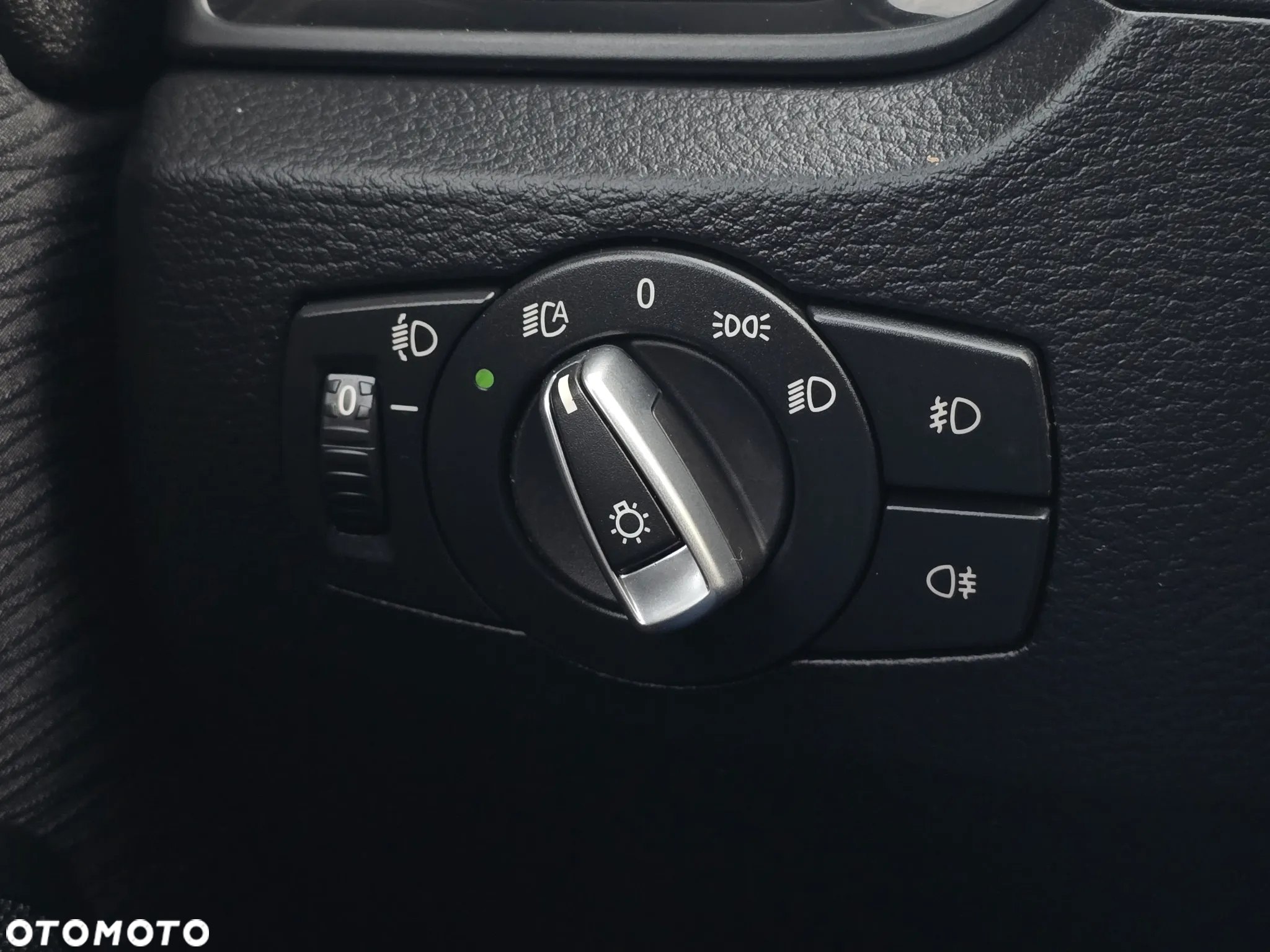 BMW X1 sDrive20i Sport Line - 33