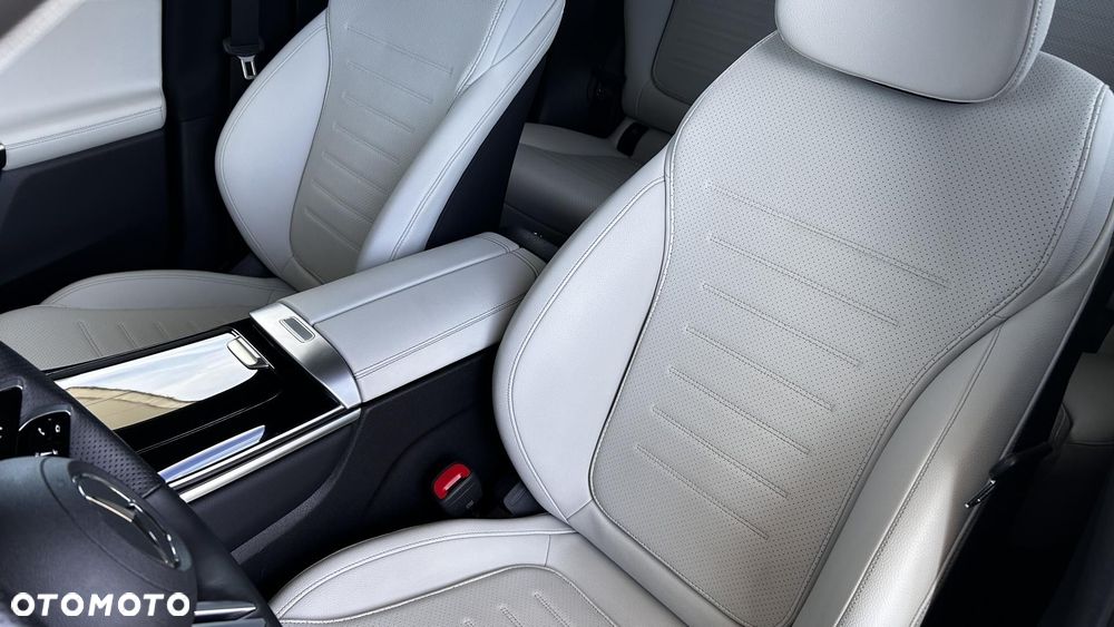 Mercedes-Benz GLC 200 mHEV 4-Matic AMG Line - 13