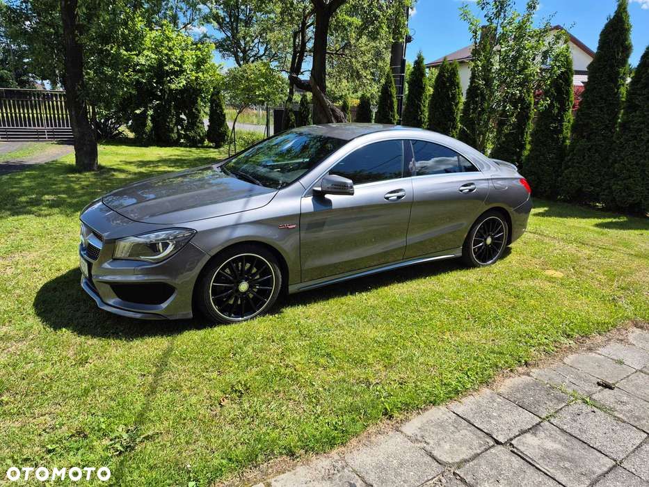 Mercedes-Benz CLA 250 7G-DCT - 4