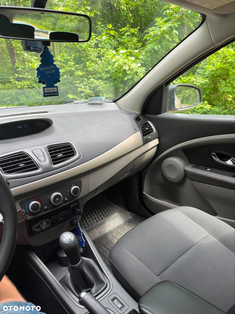 Renault Megane 1.6 16V Style Edition - 22