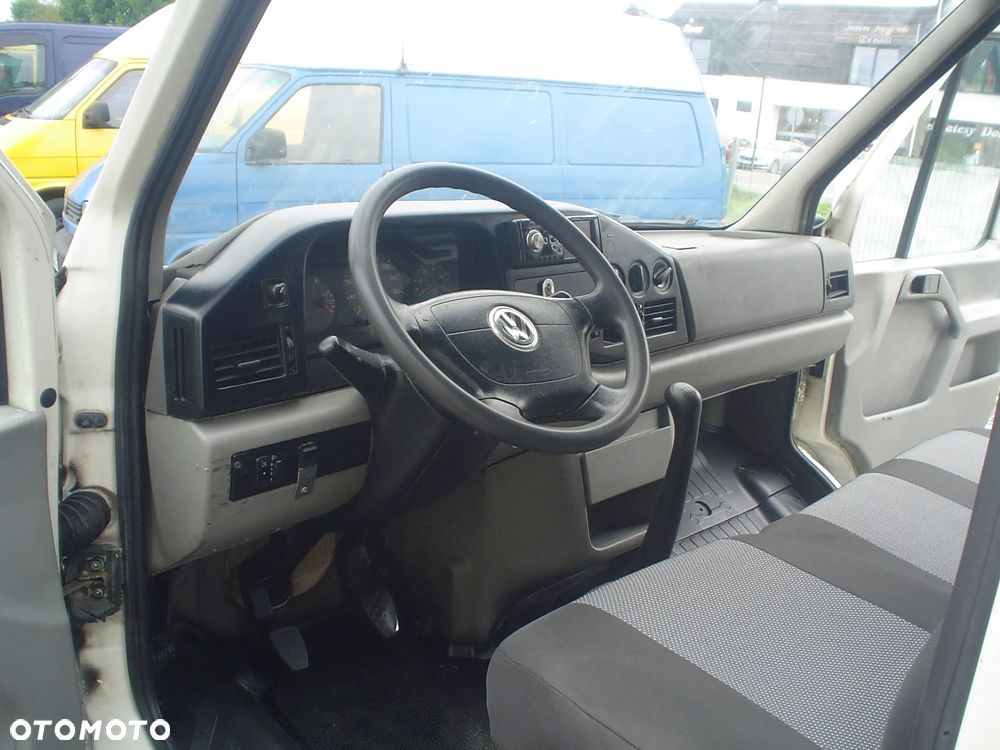 Volkswagen LT - 9