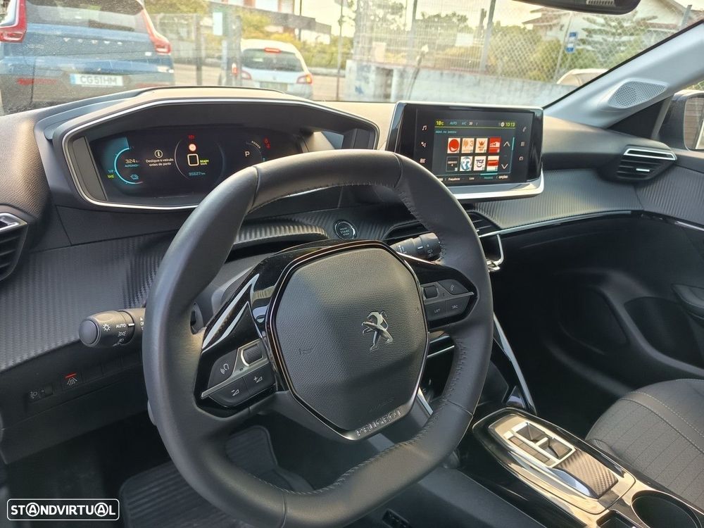Peugeot e-208 50 kWh Allure - 17