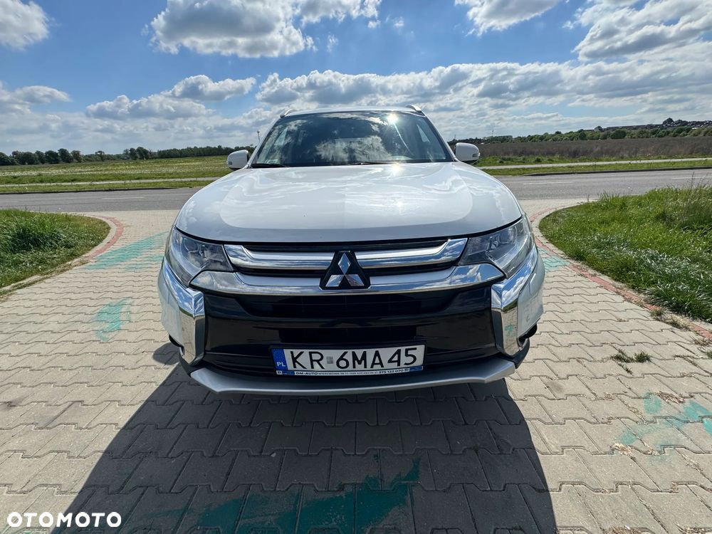 Mitsubishi Outlander 2.0 Intense + 4WD CVT - 2