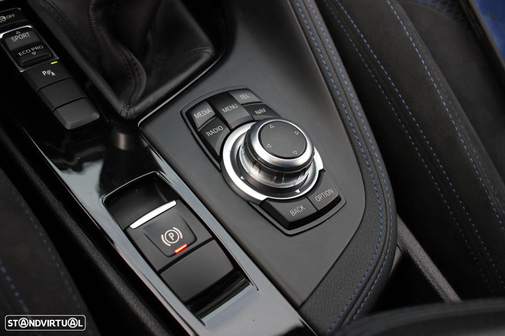 BMW X1 16 d sDrive Pack M - 25