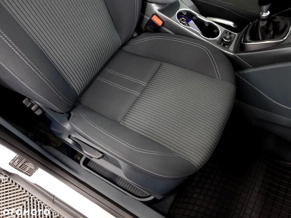 Ford C-MAX 1.6 EcoBoost Titanium - 15