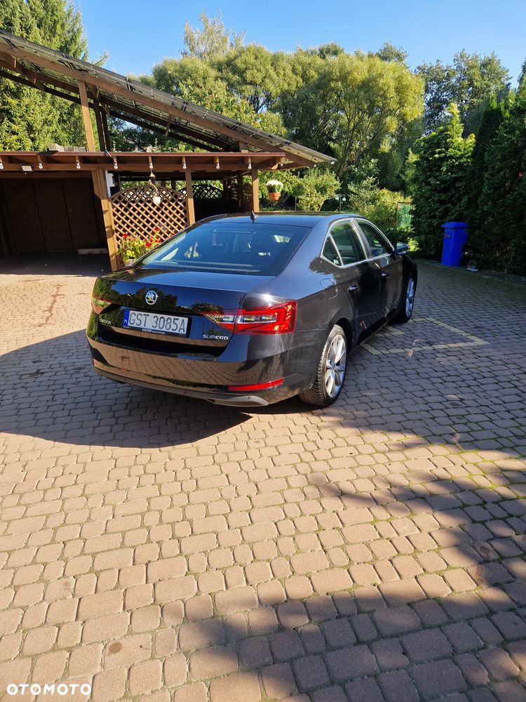 Skoda Superb 2.0 TDI Ambition - 5