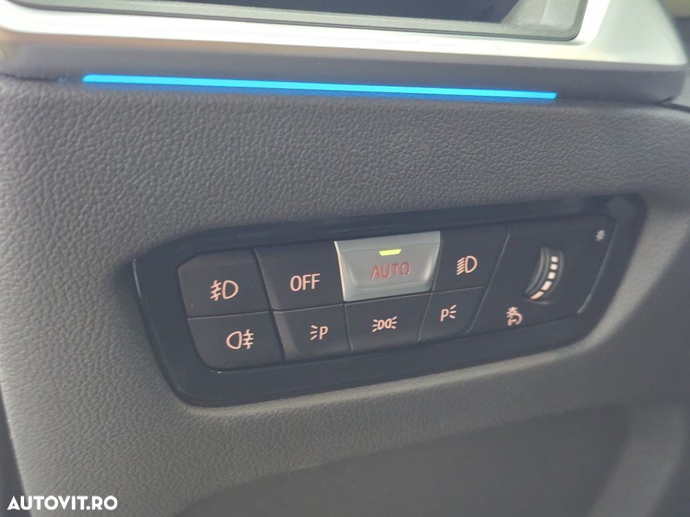 BMW Seria 3 330e xDrive Aut. Luxury Line - 21