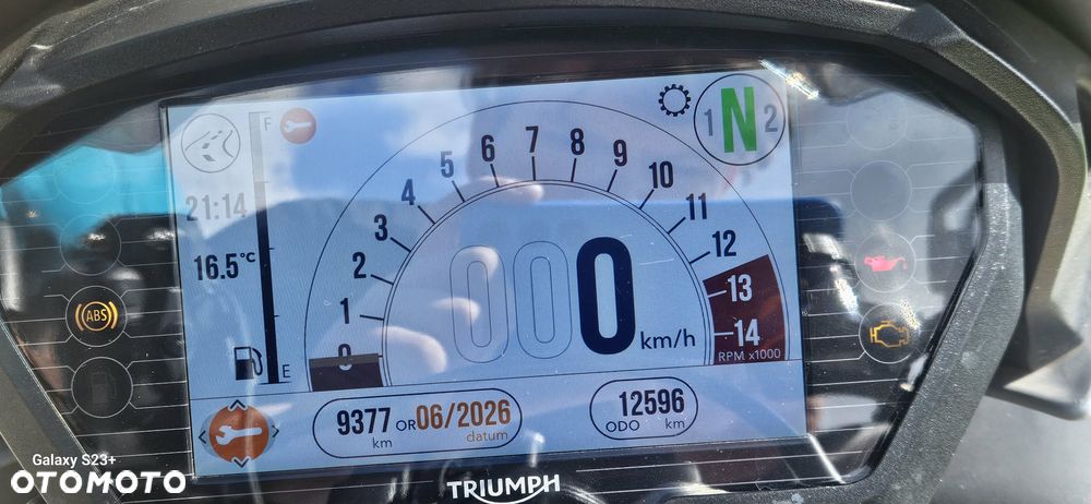 Triumph Street Triple - 9