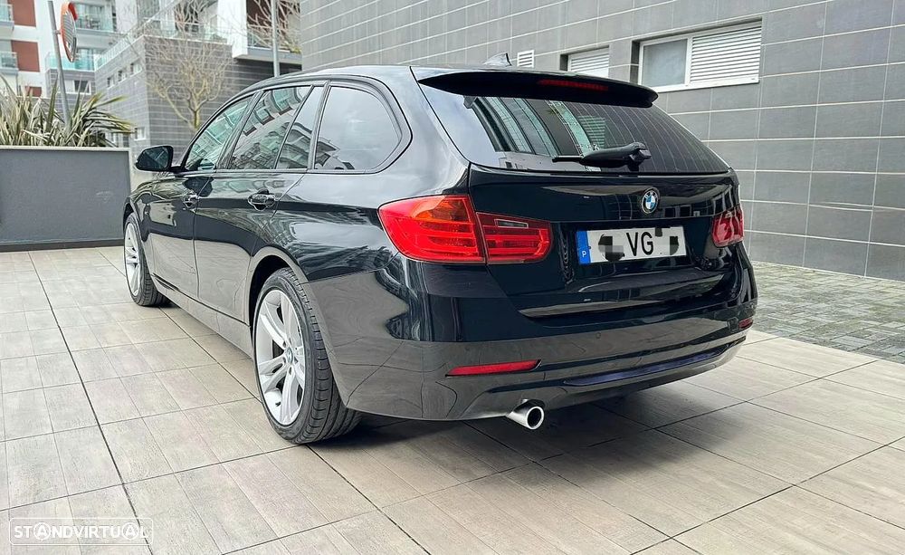 BMW 318 d Sport Line - 23