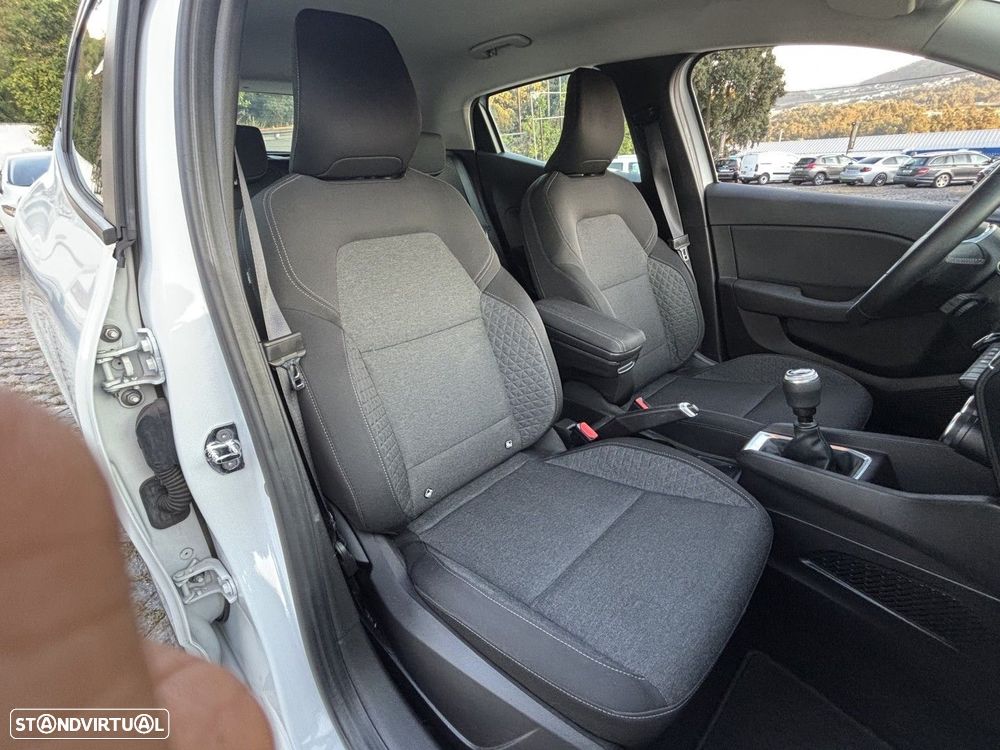 Renault Clio BLUE dCi 85 BUSINESS EDITION - 13