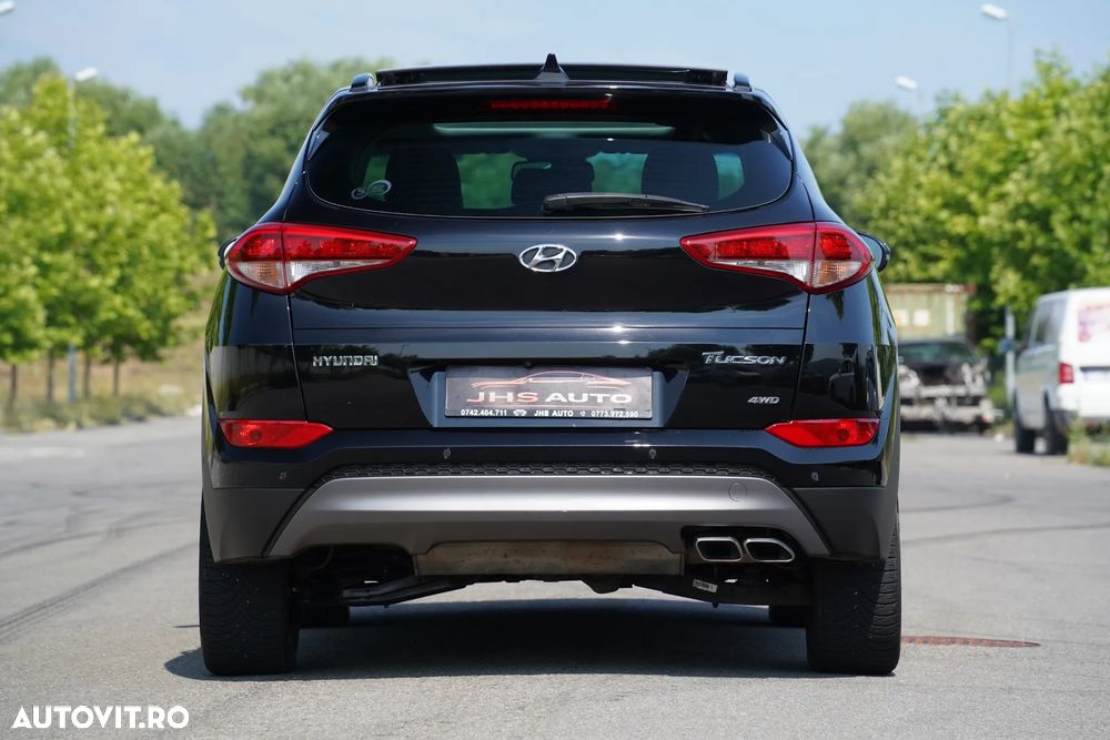 Hyundai Tucson 2.0 CRDI 4WD 6AT Luxury+ - 21