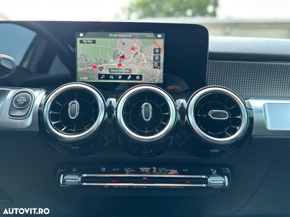 Mercedes-Benz GLB 200 d 8G-DCT Progressive - 26