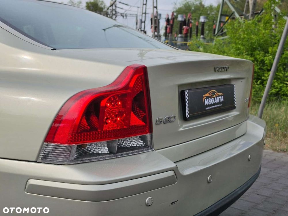 Volvo S60 - 12