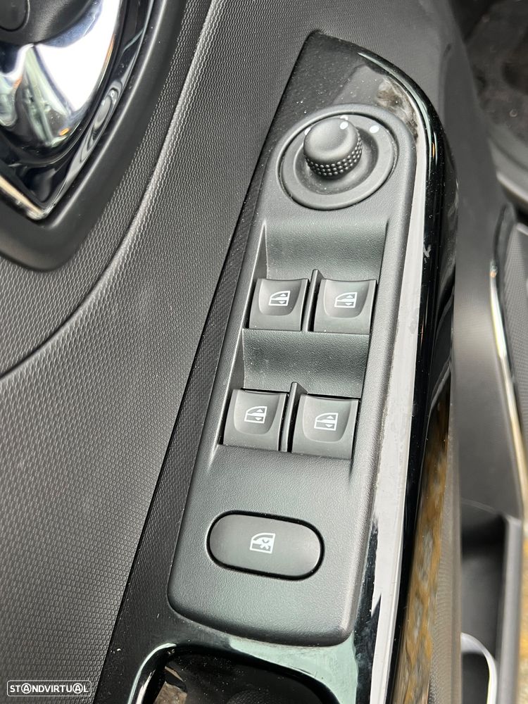 Renault Captur ENERGY TCe 90 S&S Expression - 14