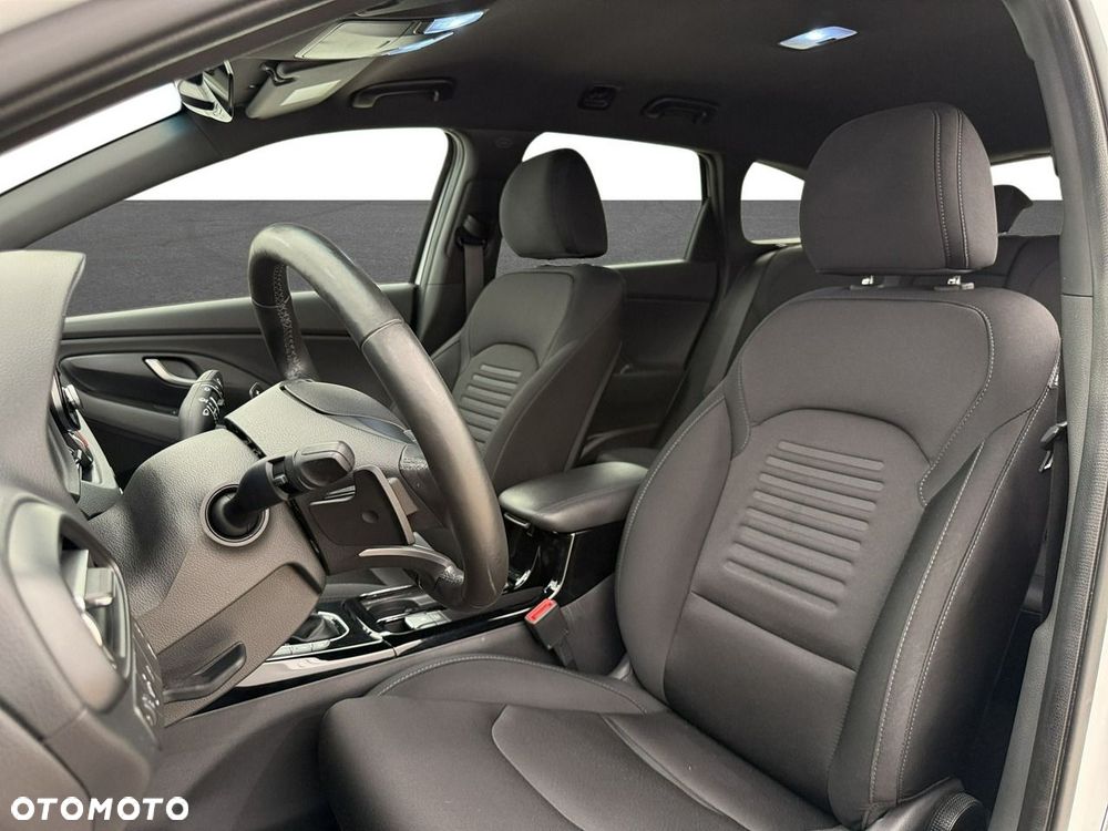 Hyundai i30 - 11