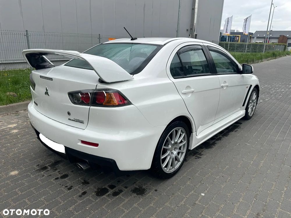 Mitsubishi Lancer Evolution GSR - 9