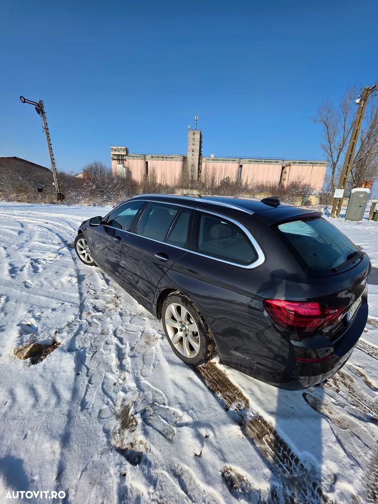 BMW Seria 5 525d xDrive - 8