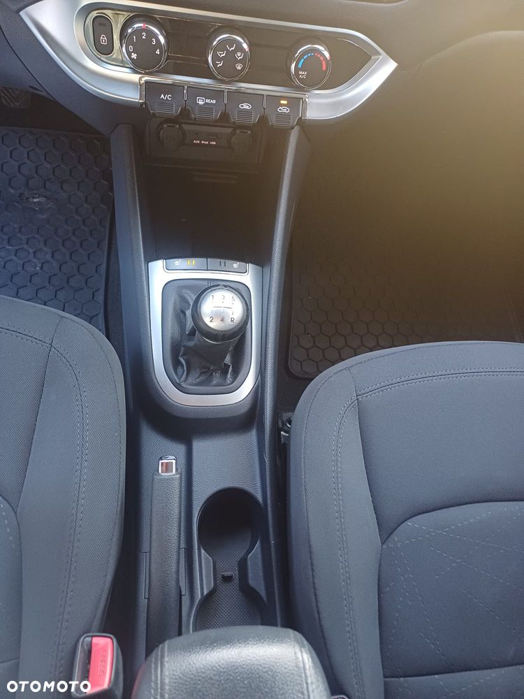 Kia Rio 1.2 Business Line - 22
