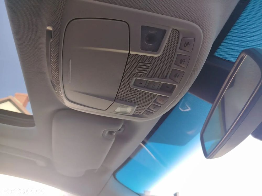 Ford Edge 2.0 TDCi Bi-Turbo 4x4 Titanium - 17