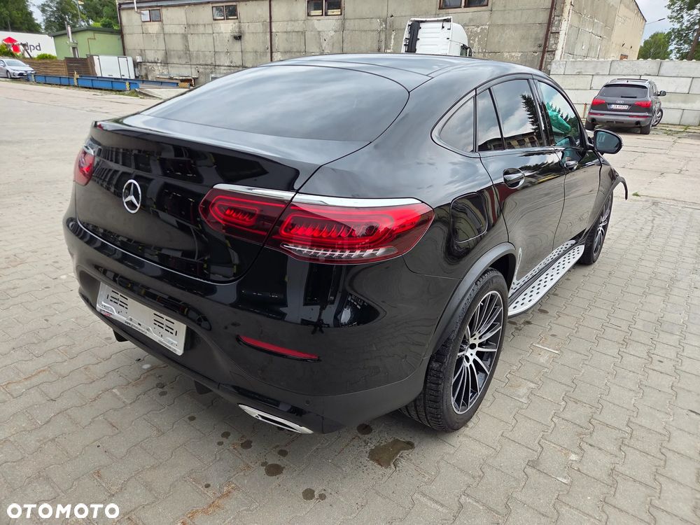 Mercedes-Benz GLC 220 d 4Matic 9G-TRONIC AMG Line - 12
