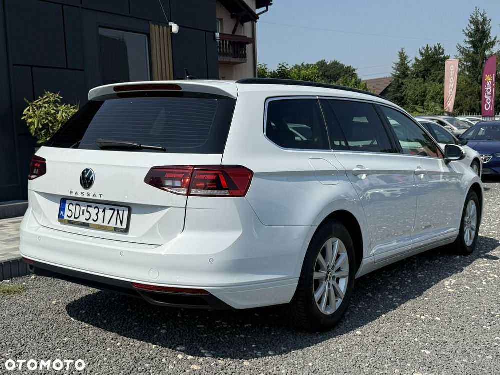 Volkswagen Passat 1.5 TSI EVO Business - 9