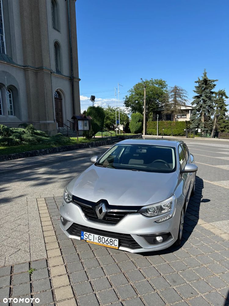Renault Megane 1.6 SCe Business - 14