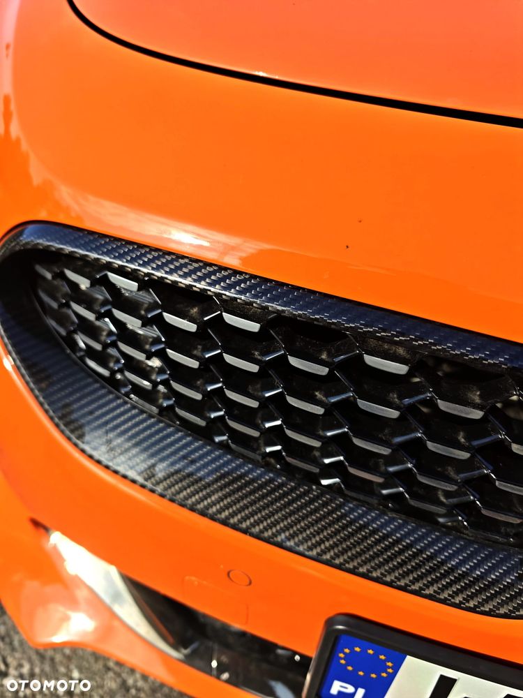 Kia Stinger - 8