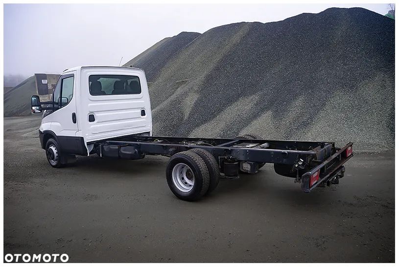Iveco 35c18 - 7