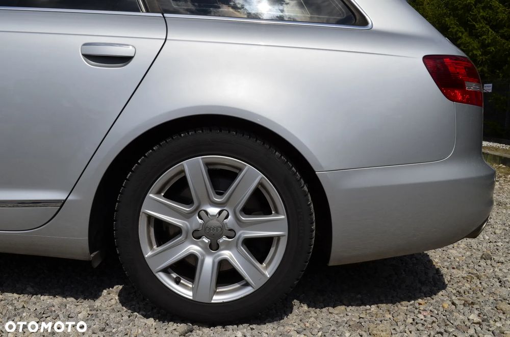 Audi A6 Avant 3.0 TDI DPF quattro tiptronic - 11
