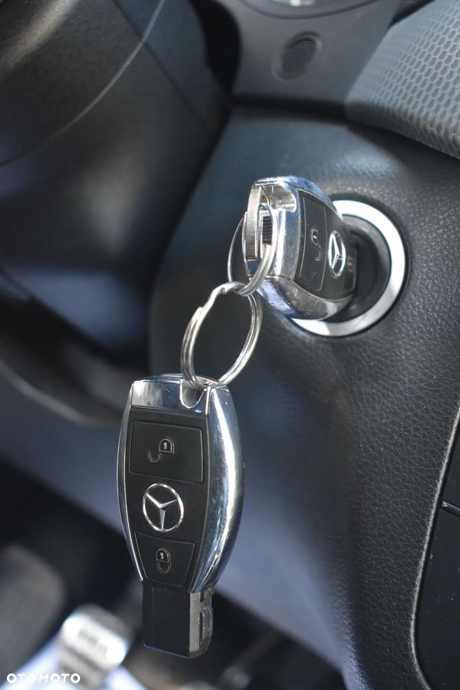 Mercedes-Benz Klasa B 180 (BlueEFFICIENCY) - 22