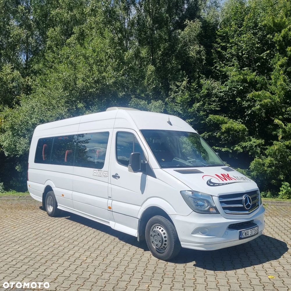 Mercedes-Benz Sprinter - 2