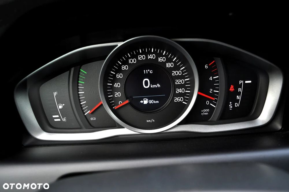 Volvo XC 60 D4 Geartronic Summum - 36